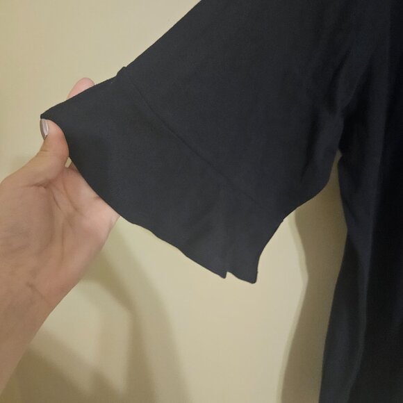 Women's Quarter Sleeve Top - Picture 3 of 7